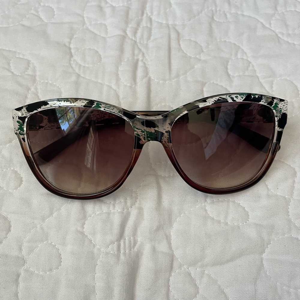 Steve Madden Green and Black Leopard Jeweled Sunglasses